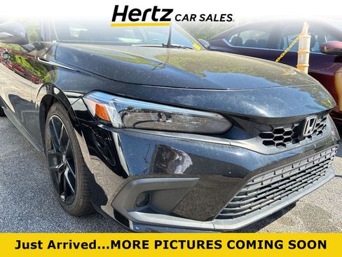 Used 2024 Honda Civic Sport image 1