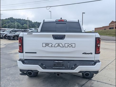 Used 2025 RAM 1500 Big Horn AWD/4WD image 10