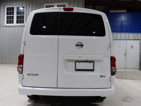 Used 2020 Nissan NV200 SV FWD image 4
