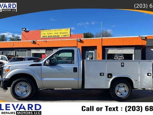 Used 2016 Ford F350 XL image 1