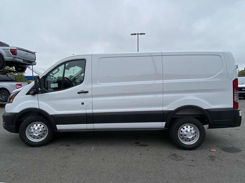 New 2025 Ford Transit 250 Base image 6