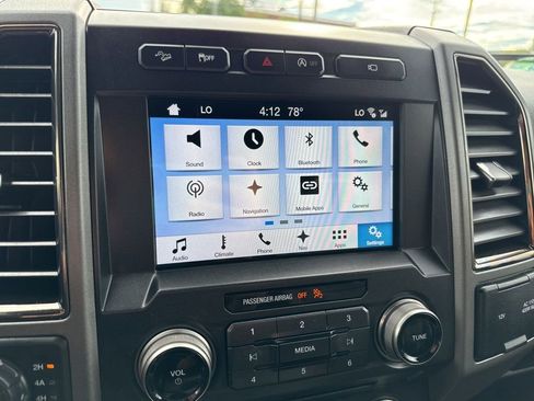 Used 2017 Ford F150 Raptor w/ Equipment Group 802A Luxury image 25