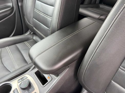 Used 2022 GMC Terrain Denali w/ LPO, Cargo Package AWD/4WD image 14