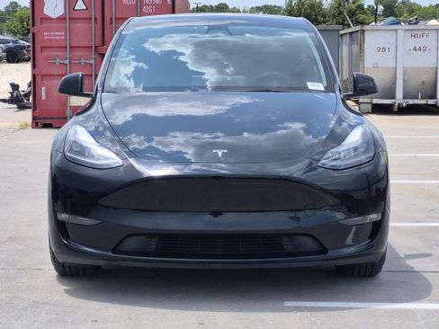 Used 2022 Tesla Model Y Performance AWD/4WD image 9