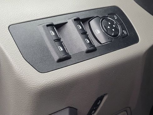 Used 2019 Ford F150 XLT AWD/4WD image 27
