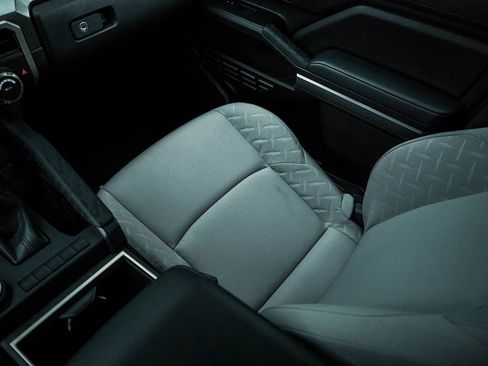 New 2025 Toyota Tacoma SR5 image 23