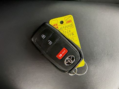 Used 2026 Toyota Prius LE image 35