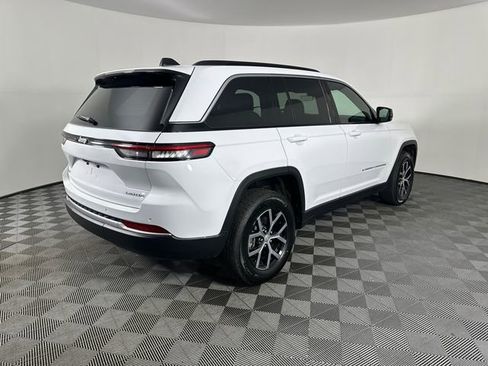 New 2026 Jeep Grand Cherokee Limited AWD/4WD image 9