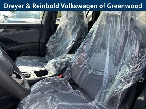 New 2026 Volkswagen Tiguan SE R-Line AWD/4WD image 25