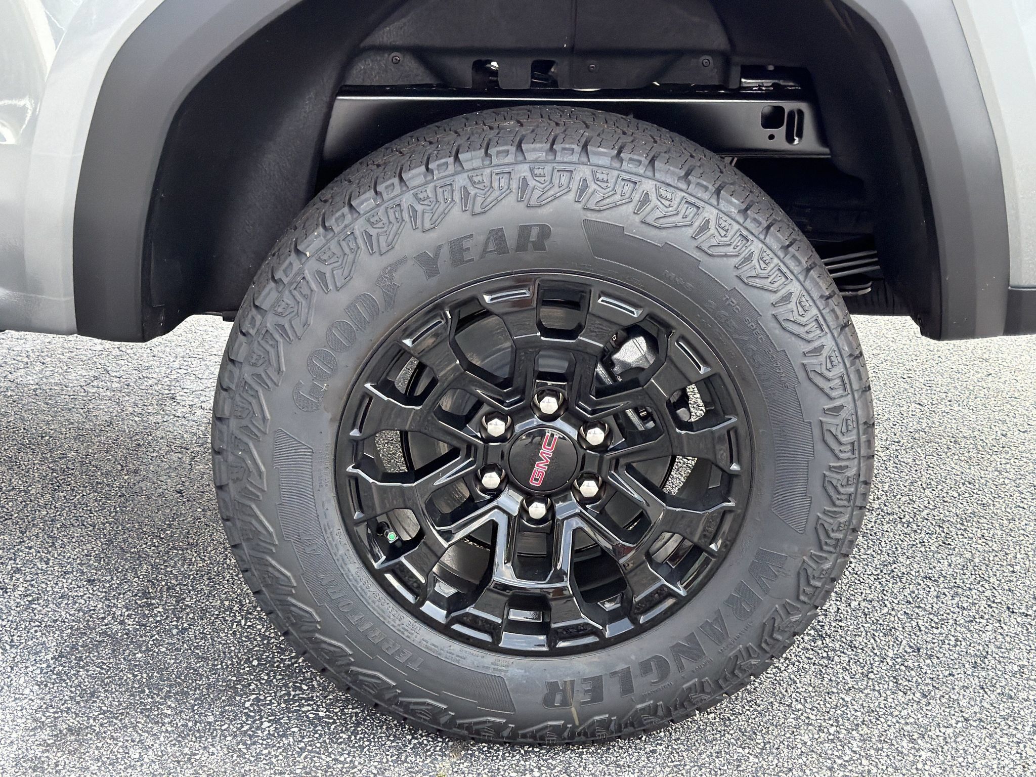 New 2026 GMC Canyon Elevation w/ Convenience Package RWD image 26
