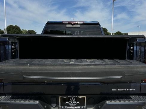 Used 2022 GMC Sierra 1500 Denali w/ Technology Package AWD/4WD image 30