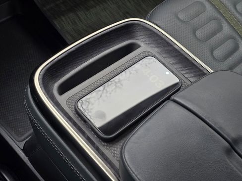 Used 2024 Rivian R1S Adventure image 71