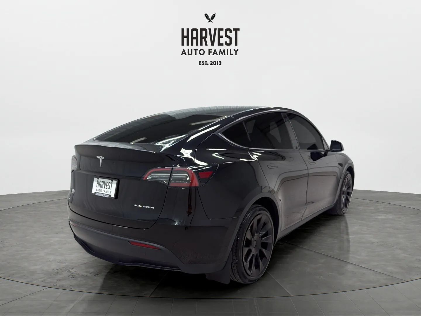 Used 2022 Tesla Model Y Long Range AWD/4WD image 6