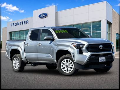 Used 2025 Toyota Tacoma SR5 w/ SR5 Upgrade Package