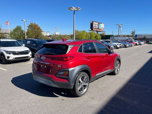 Used 2021 Hyundai Kona Limited image 8