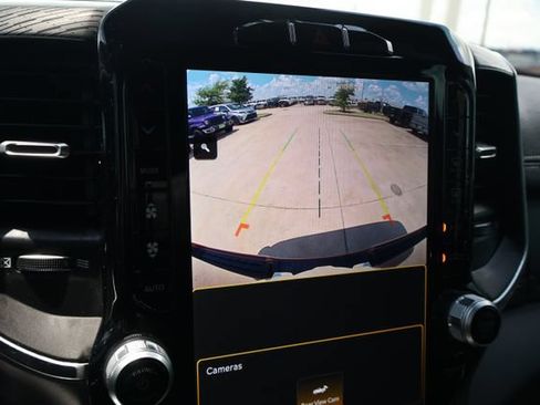 Used 2023 RAM 1500 Laramie AWD/4WD image 15