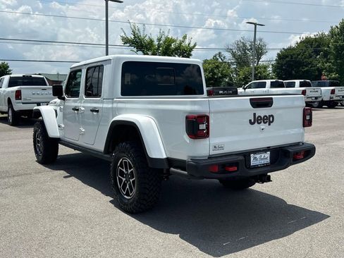 New 2025 Jeep Gladiator Rubicon image 7