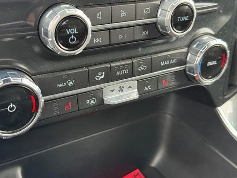 Used 2022 Ford F150 XLT w/ Equipment Group 302A High image 21