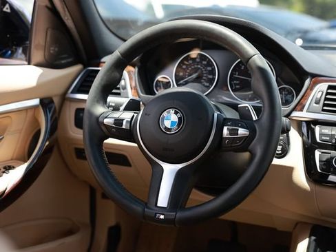 Used 2016 BMW 340i Sedan RWD image 31