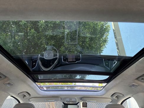 New 2025 Volvo XC90 B6 Ultra w/ Lounge Package image 20