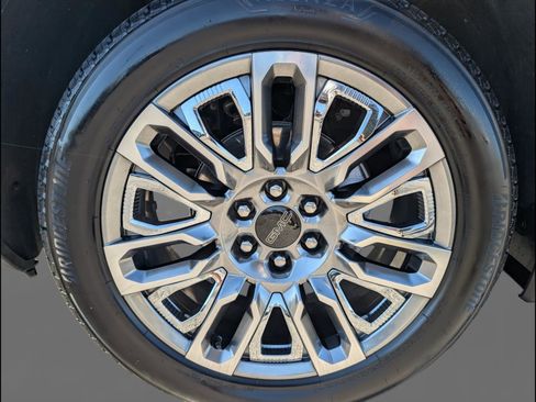 Used 2025 GMC Sierra 1500 Denali Ultimate AWD/4WD image 25