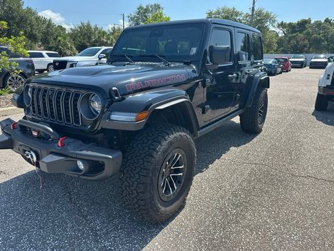Used 2024 Jeep Wrangler Unlimited Rubicon AWD/4WD image 1