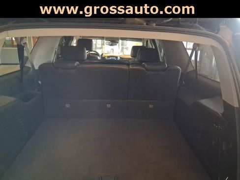 Used 2018 GMC Yukon XL SLT w/ Open Road Package image 31