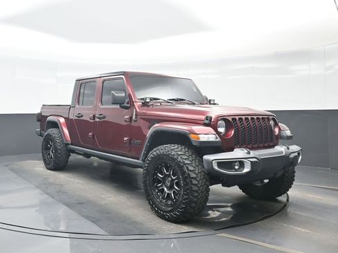 Used 2021 Jeep Gladiator Sport AWD/4WD image 9