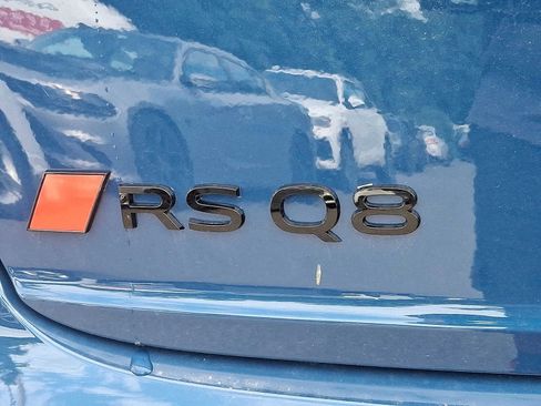 New 2025 Audi RS Q8 performance image 11