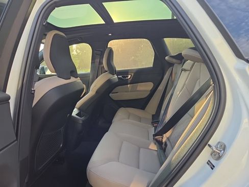 Used 2026 Volvo XC60 B5 Plus AWD/4WD image 12
