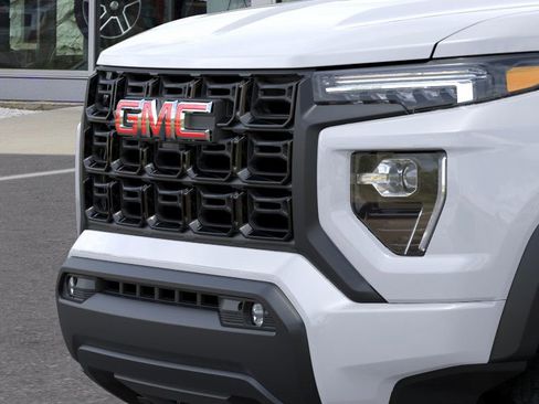 New 2025 GMC Canyon Elevation w/ Convenience Package image 41