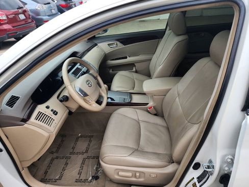 Used 2008 Toyota Avalon XLS FWD image 11