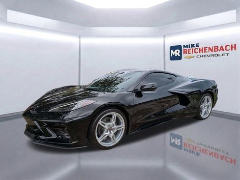 Used 2024 Chevrolet Corvette Stingray Coupe w/ 1LT RWD image 8