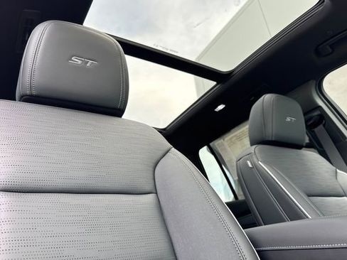 New 2026 Buick Enclave Sport Touring image 20