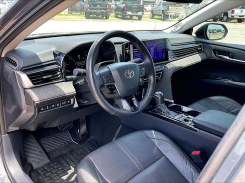 Used 2025 Toyota Camry XLE w/ Premium Plus Package AWD/4WD image 14