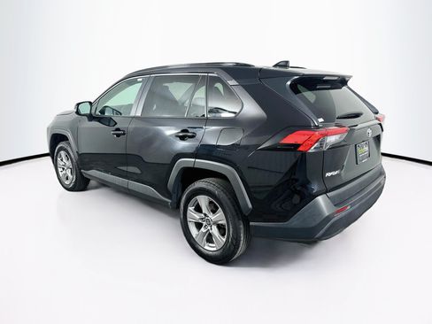 Used 2025 Toyota RAV4 XLE FWD image 5