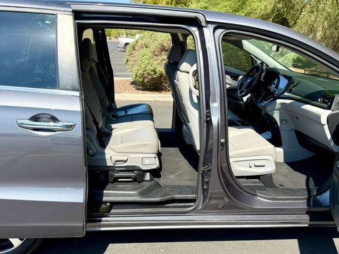 Used 2019 Honda Odyssey Elite image 12
