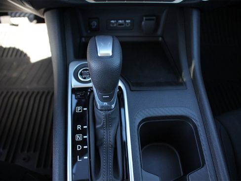 New 2025 Nissan Sentra SV image 15