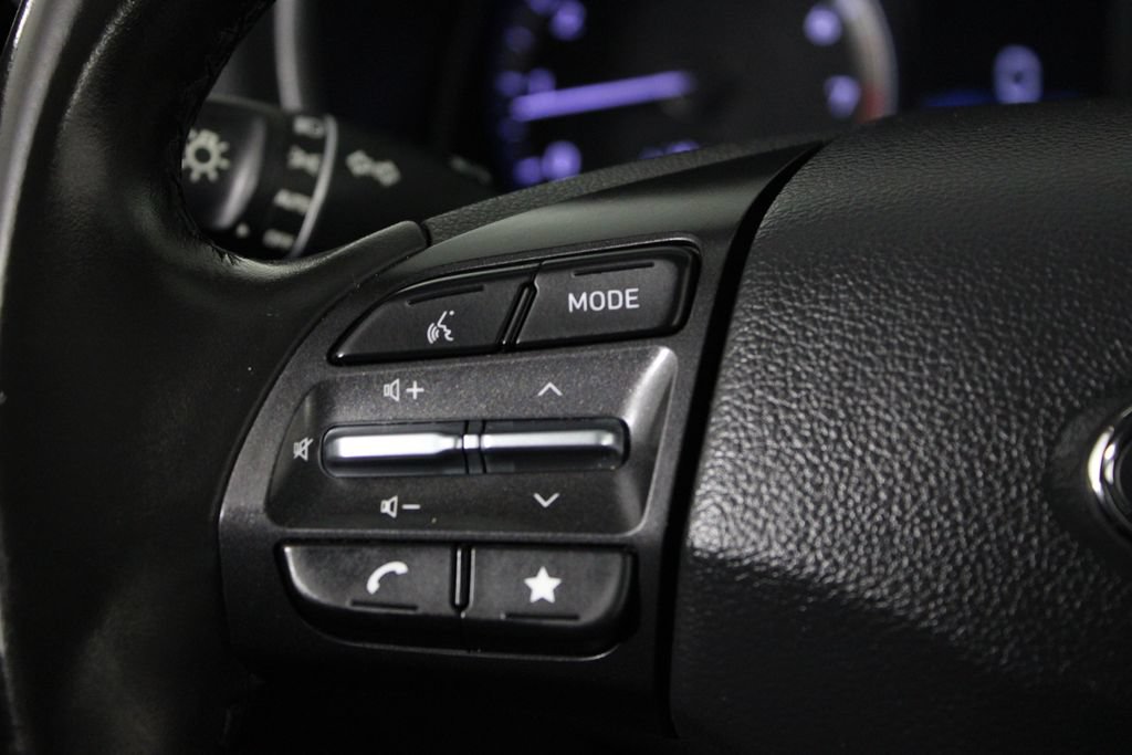 Certified 2023 Hyundai Kona SEL w/ Convenience Package FWD image 28