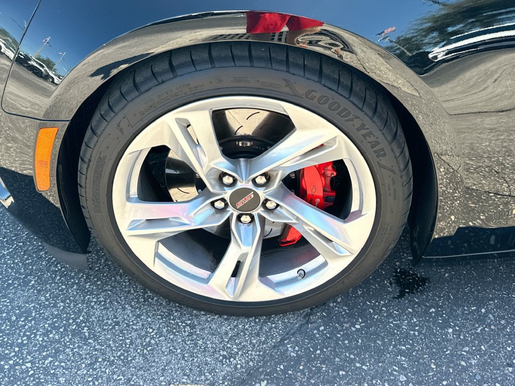 Used 2022 Chevrolet Camaro SS RWD image 30