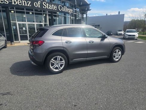 Used 2023 Mercedes-Benz GLA 250 4MATIC image 3