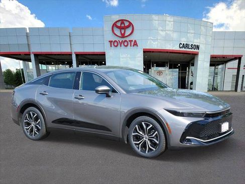Certified 2023 Toyota Crown AWD/4WD image 2