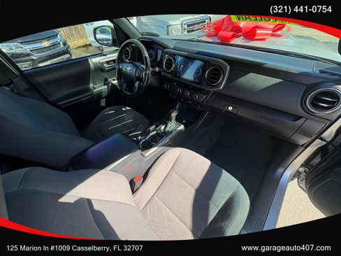 Used 2017 Toyota Tacoma TRD Sport w/ Tow Package RWD image 37