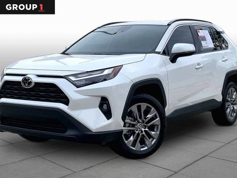 Used 2024 Toyota RAV4 XLE Premium FWD image 1