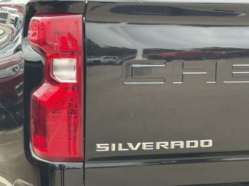 Used 2022 Chevrolet Silverado 2500 LT w/ Convenience Package AWD/4WD image 6