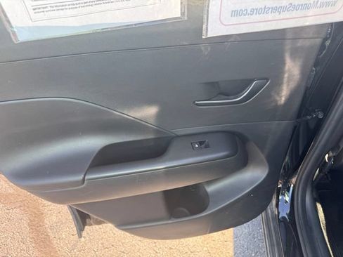 Used 2024 Hyundai Kona SEL FWD image 18