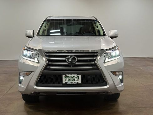 Used 2017 Lexus GX 460 Luxury AWD/4WD image 29