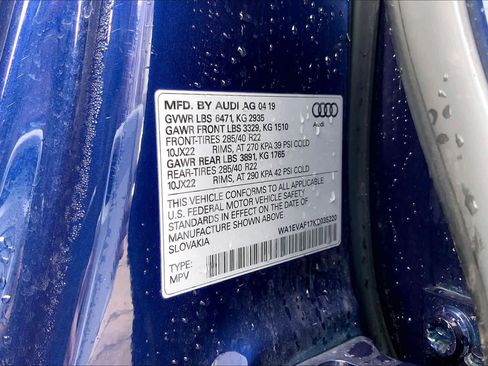 Used 2019 Audi Q8 Premium Plus image 37