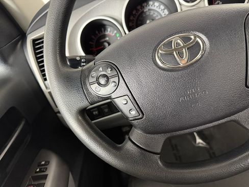 Used 2010 Toyota Tundra SR5 AWD/4WD image 28