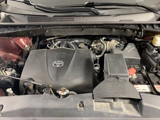 Used 2019 Toyota Highlander Limited AWD/4WD image 39